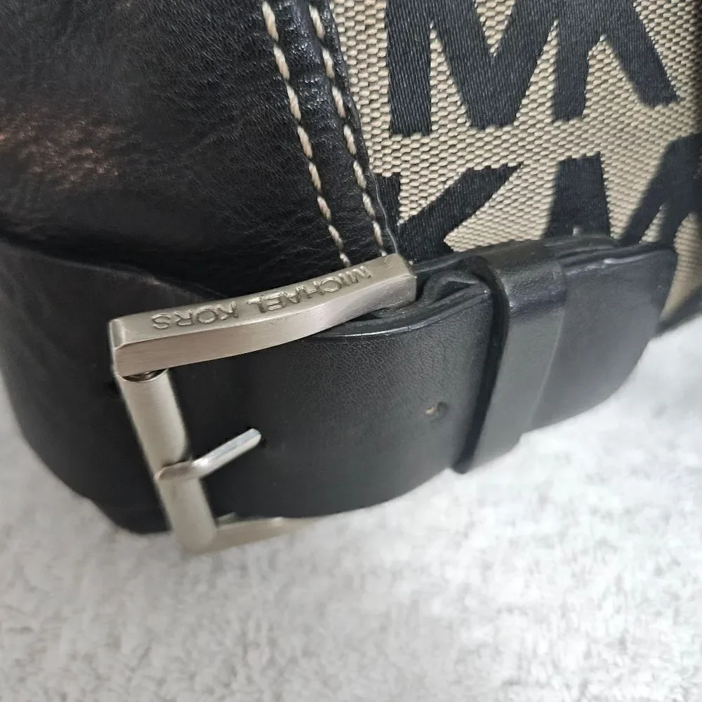 Michael kors shoulder bag